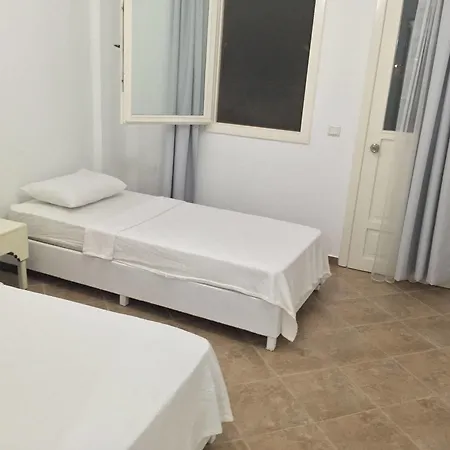 Hotel Pataros 2*